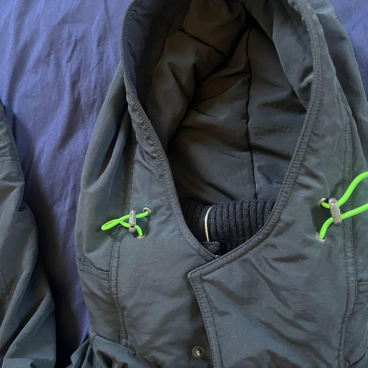 Vintage Abercrombie & Fitch Navy Hooded Winter Jacket – Neon Green Moose Logo – Size S