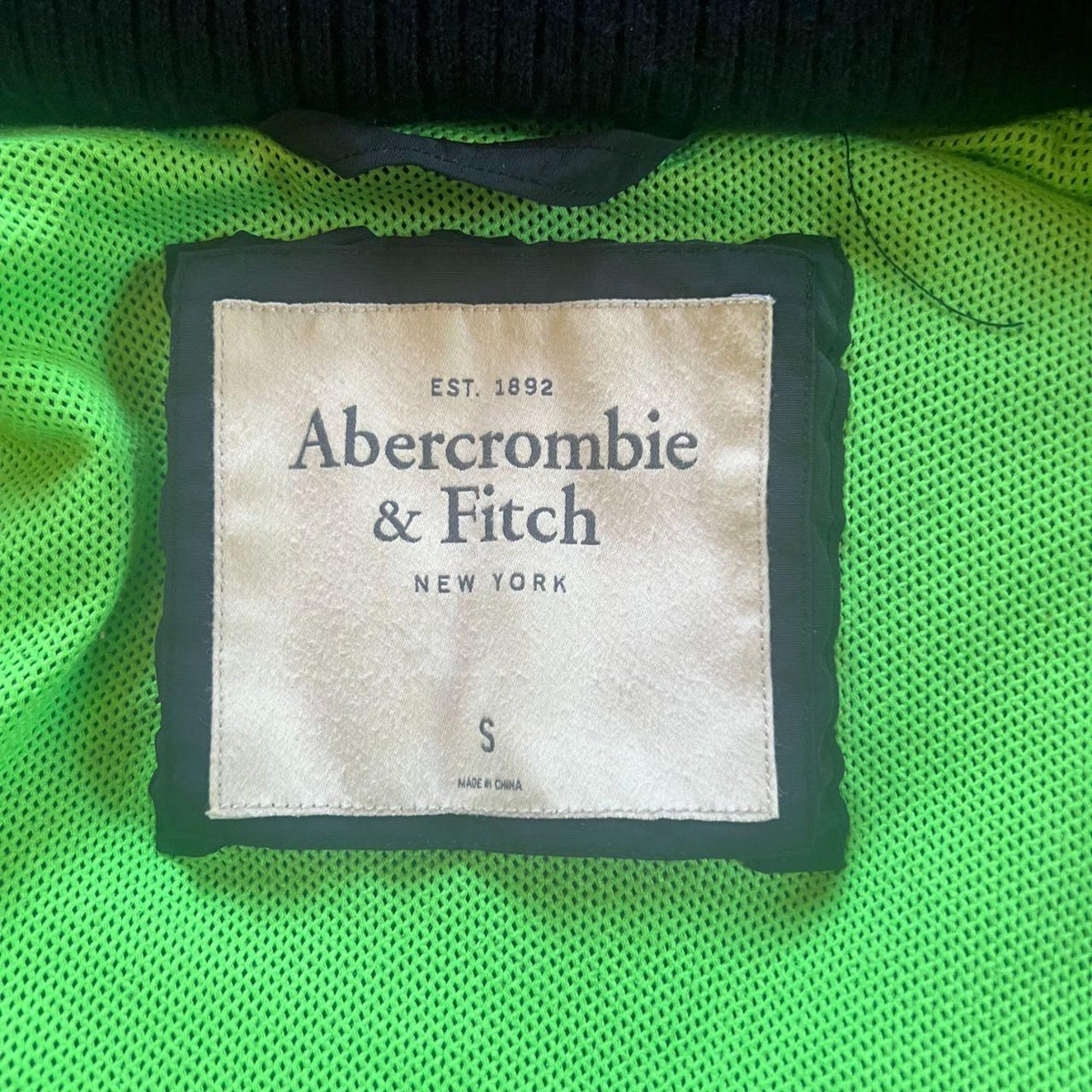 Vintage Abercrombie & Fitch Navy Hooded Winter Jacket – Neon Green Moose Logo – Size S